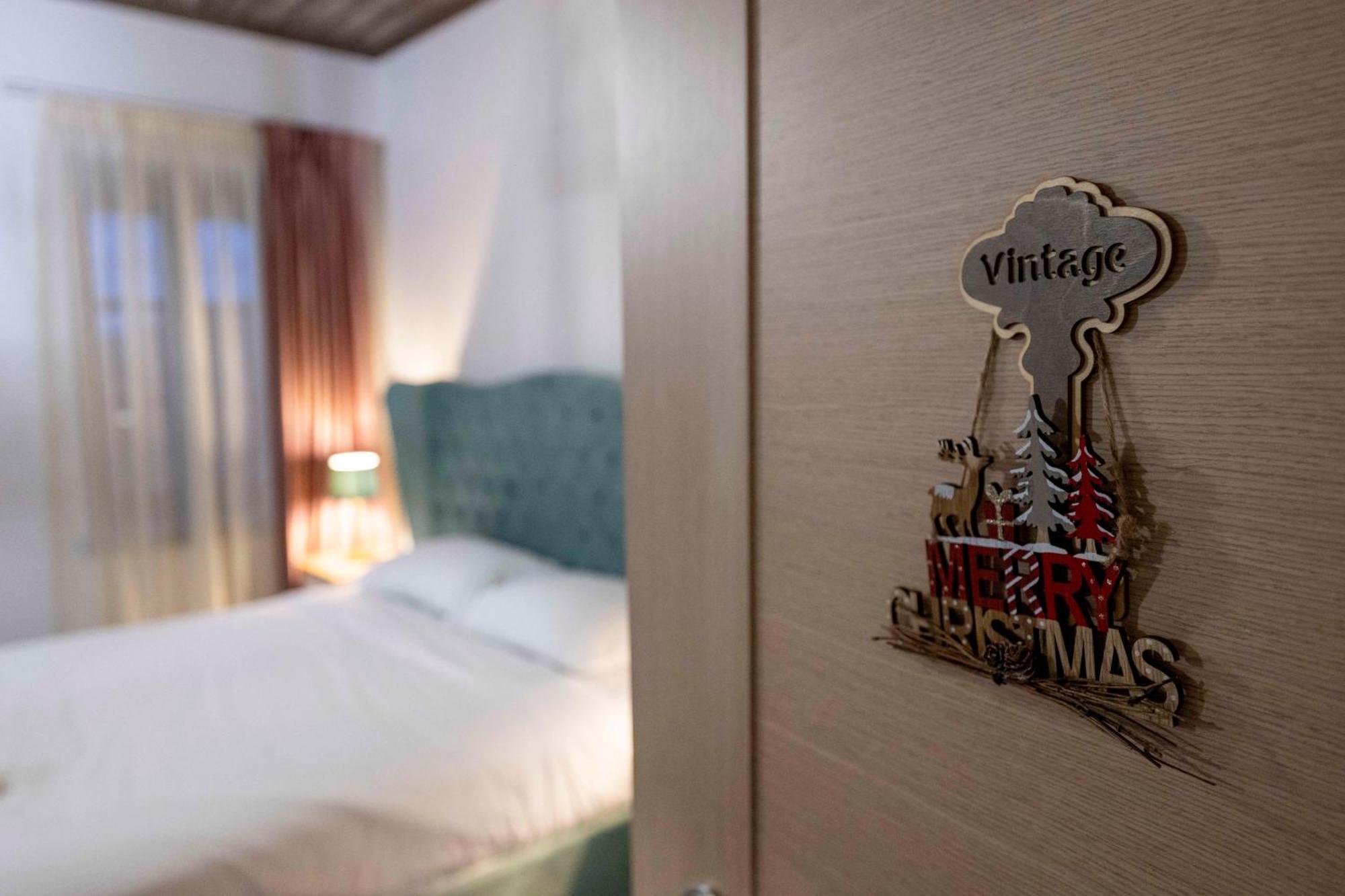 Hotel The Five Keys Monodendri Exteriér fotografie